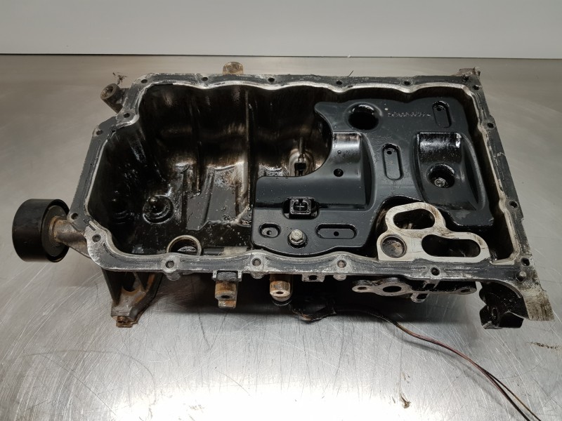 Recambio de carter para hyundai tucson klass referencia OEM IAM 215102U710   Recambio de carter para hyundai tucson klass referencia OEM IAM 215102U710