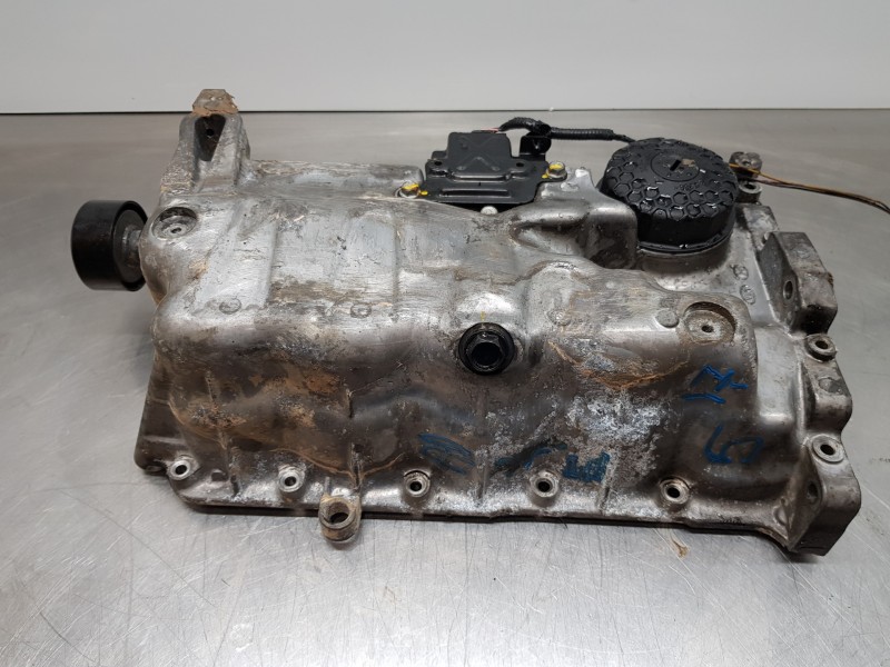 Recambio de carter para hyundai tucson klass referencia OEM IAM 215102U710   Recambio de carter para hyundai tucson klass referencia OEM IAM 215102U710