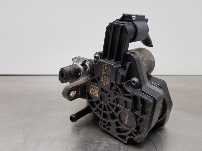 Recambio de colector admision para hyundai tucson klass referencia OEM IAM 283102U700  