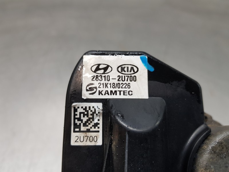 Recambio de colector admision para hyundai tucson klass referencia OEM IAM 283102U700  