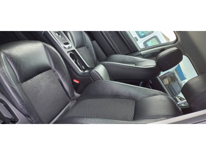 land rover discovery sport del año 2017