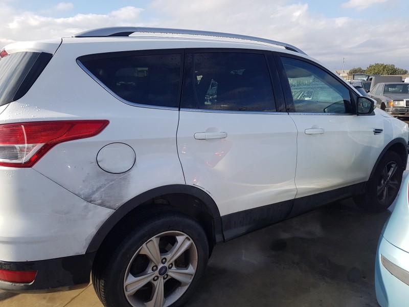 ford kuga (cbs) del año 2016