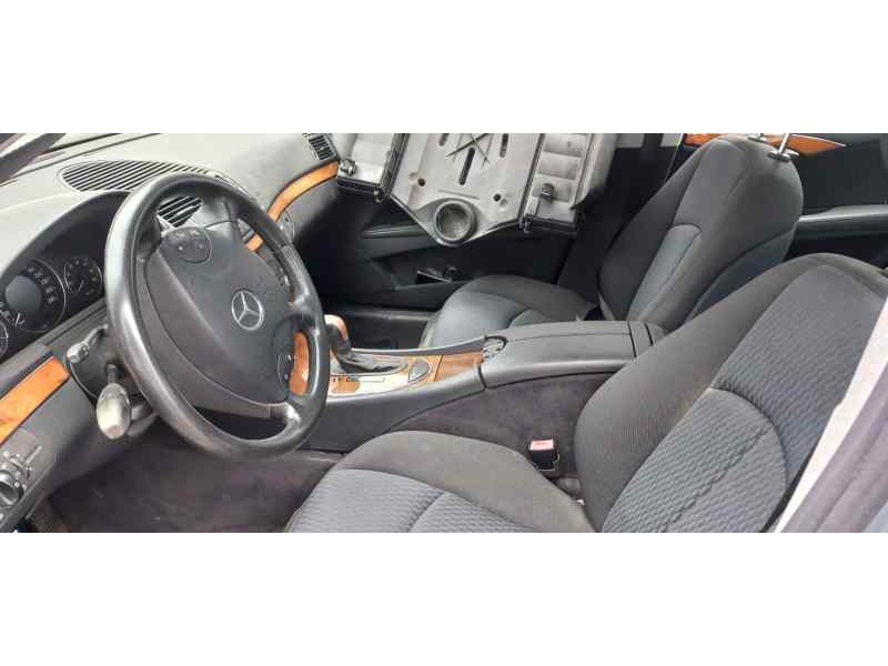 mercedes clase e (w211) berlina del año 2006