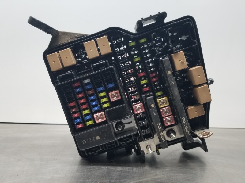 Recambio de caja reles / fusibles para hyundai tucson klass referencia OEM IAM 919A5N9000 91240N7480 