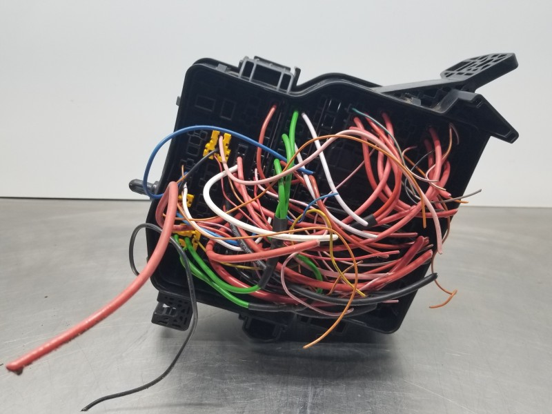 Recambio de caja reles / fusibles para hyundai tucson klass referencia OEM IAM 919A5N9000 91240N7480 