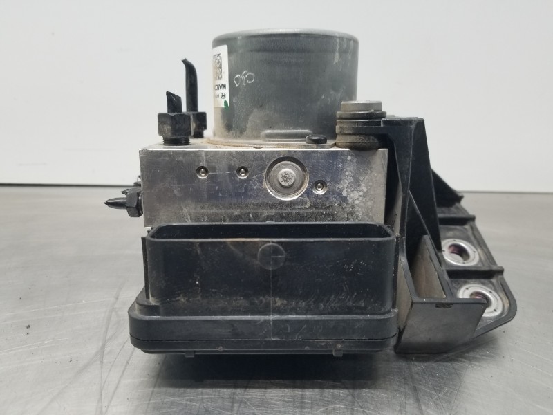 Recambio de abs para hyundai tucson klass referencia OEM IAM 58910N7031 BE600MBQ02 