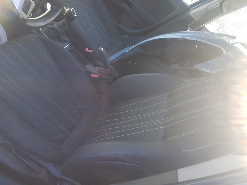 opel corsa d del año 2006