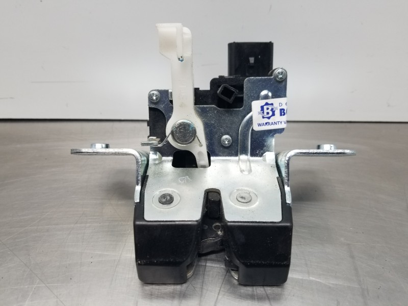 Recambio de cerradura maletero / porton para hyundai tucson klass referencia OEM IAM 81800N9000 81230G3000 