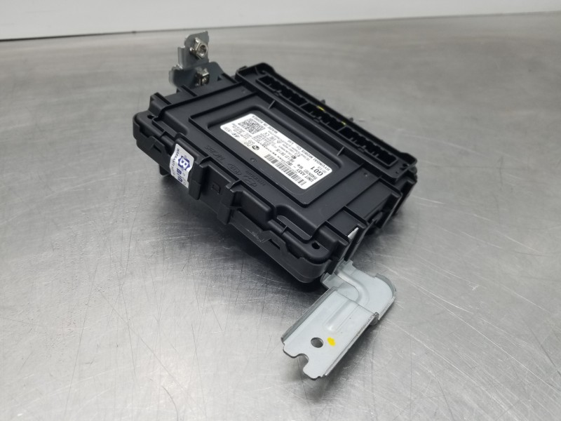 Recambio de modulo confort para hyundai tucson klass referencia OEM IAM 95400N7001  