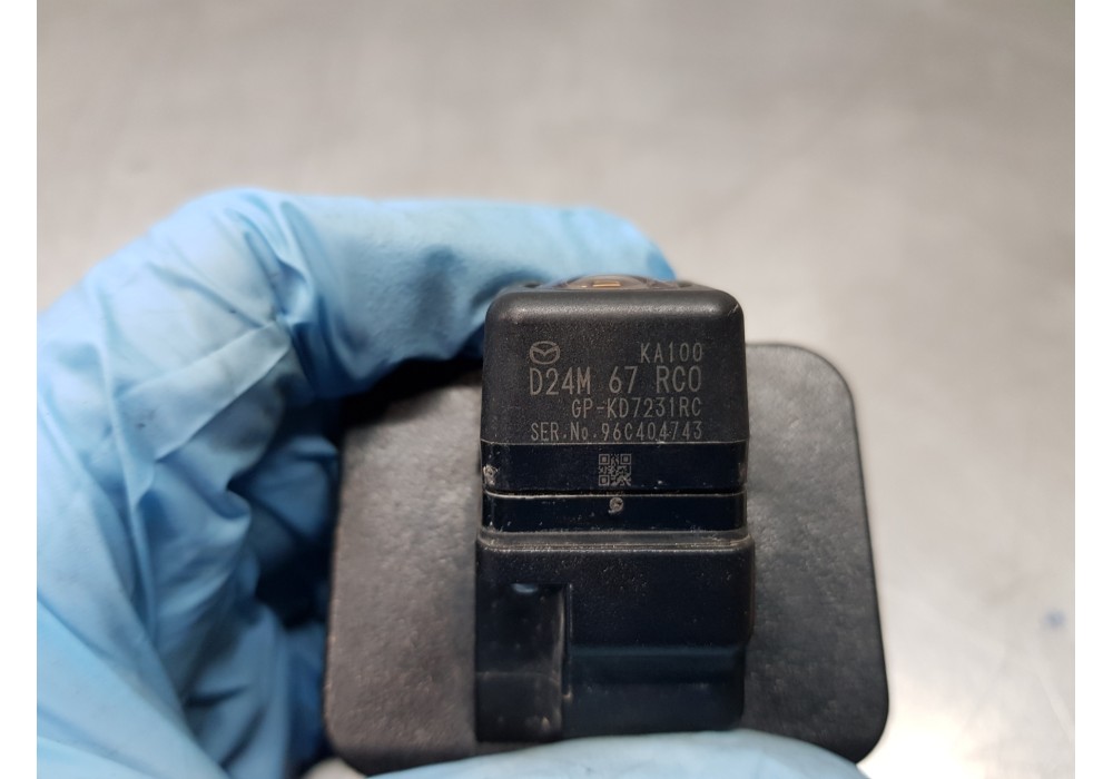 Recambio de sensor de aparcamiento para mazda cx-3 (2019 - 2022) sky activ referencia OEM IAM D24M67RC0 GPKD7231RC  Recambio de sensor de aparcamiento para mazda cx-3 (2019 - 2022) sky activ referencia OEM IAM D24M67RC0 GPKD7231RC