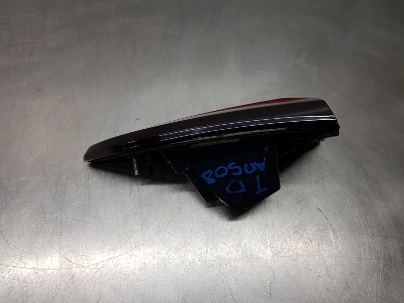 Recambio de piloto trasero derecho interior para mazda cx-3 (2019 - 2022) sky activ referencia OEM IAM DM4N513F0A   Recambio de piloto trasero derecho interior para mazda cx-3 (2019 - 2022) sky activ referencia OEM IAM DM4N513F0A