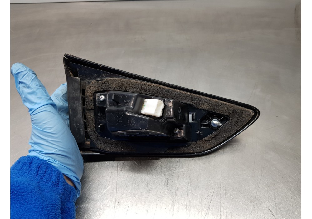 Recambio de piloto trasero derecho interior para mazda cx-3 (2019 - 2022) sky activ referencia OEM IAM DM4N513F0A   Recambio de piloto trasero derecho interior para mazda cx-3 (2019 - 2022) sky activ referencia OEM IAM DM4N513F0A