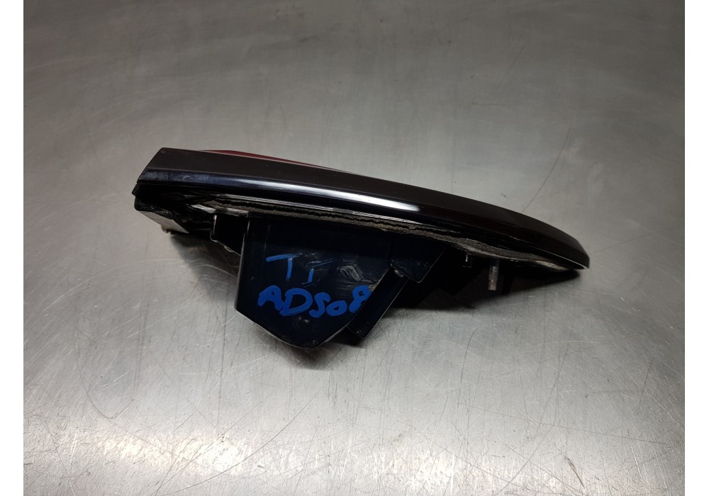 Recambio de piloto trasero izquierdo interior para mazda cx-3 (2019 - 2022) sky activ referencia OEM IAM DM4N513G0A  