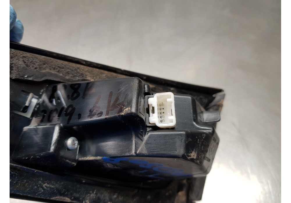 Recambio de piloto trasero izquierdo interior para mazda cx-3 (2019 - 2022) sky activ referencia OEM IAM DM4N513G0A   Recambio de piloto trasero izquierdo interior para mazda cx-3 (2019 - 2022) sky activ referencia OEM IAM DM4N513G0A