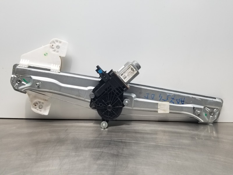 Recambio de elevalunas delantero izquierdo para hyundai tucson klass referencia OEM IAM 82450N7010 82403N7000 