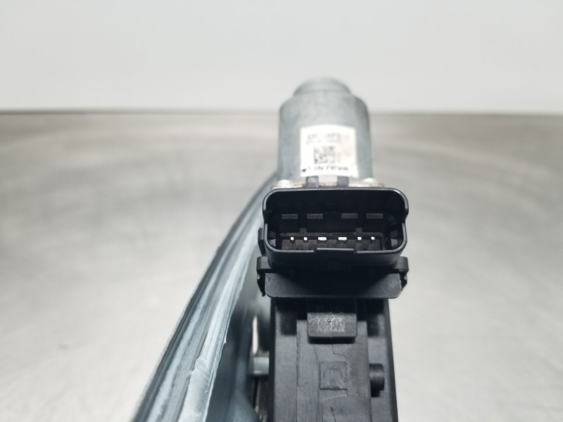 Recambio de elevalunas delantero izquierdo para hyundai tucson klass referencia OEM IAM 82450N7010 82403N7000 