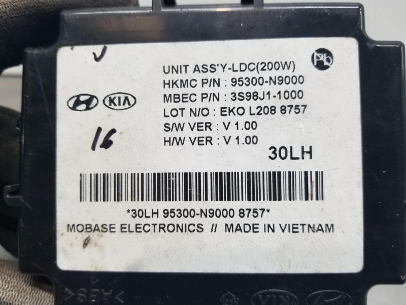 Recambio de modulo electronico para hyundai tucson klass referencia OEM IAM 95300N9000  