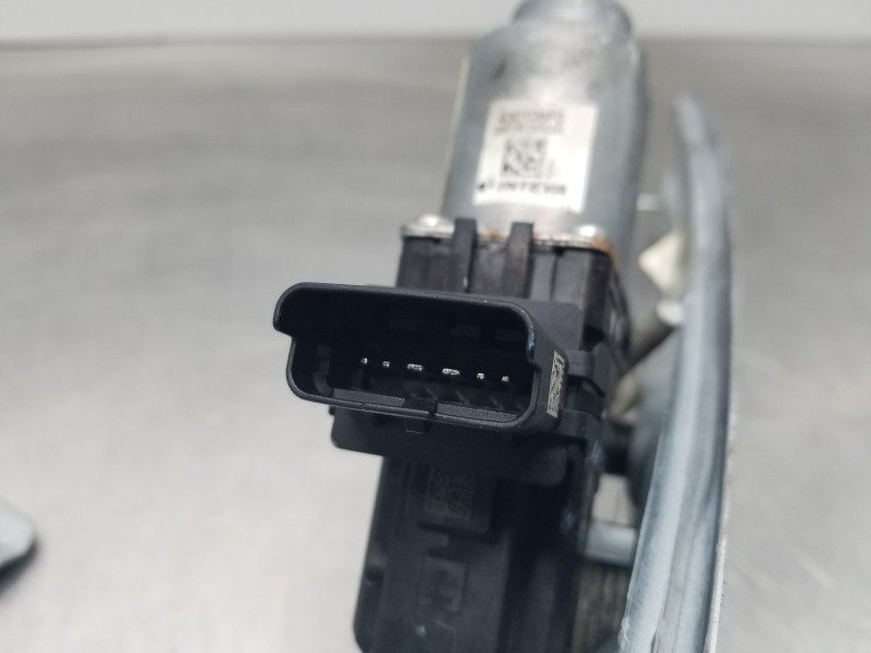 Recambio de elevalunas delantero derecho para hyundai tucson klass referencia OEM IAM 82460N7010 82404N7000 