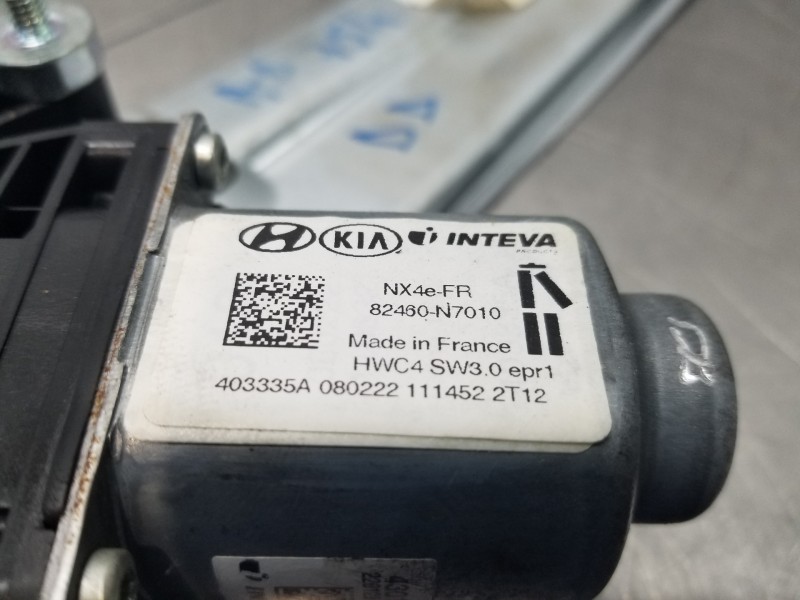 Recambio de elevalunas delantero derecho para hyundai tucson klass referencia OEM IAM 82460N7010 82404N7000 
