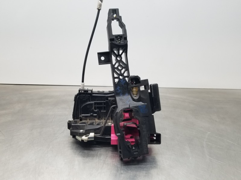 Recambio de cerradura puerta delantera izquierda para hyundai tucson klass referencia OEM IAM 81310N7000  