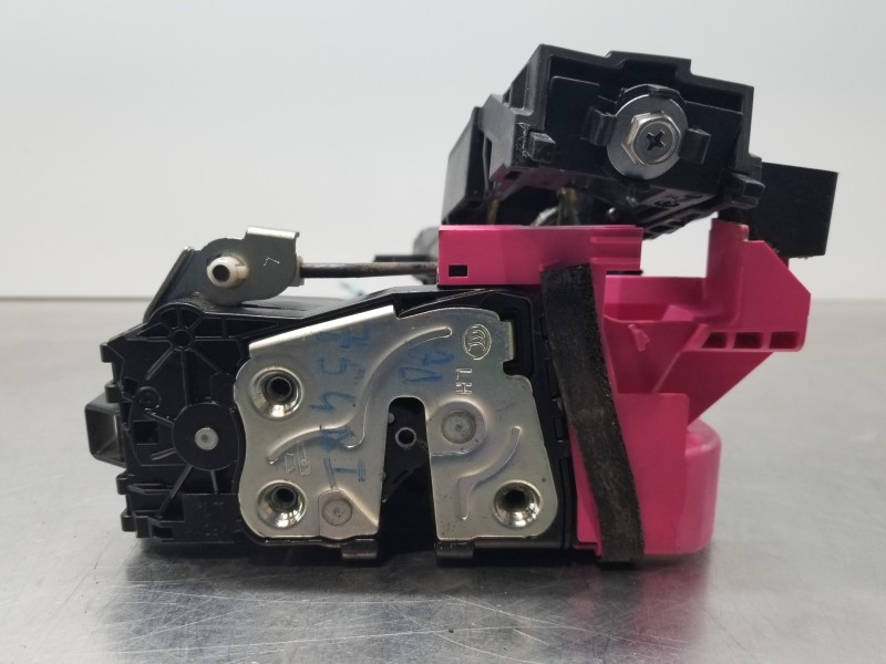 Recambio de cerradura puerta delantera izquierda para hyundai tucson klass referencia OEM IAM 81310N7000  