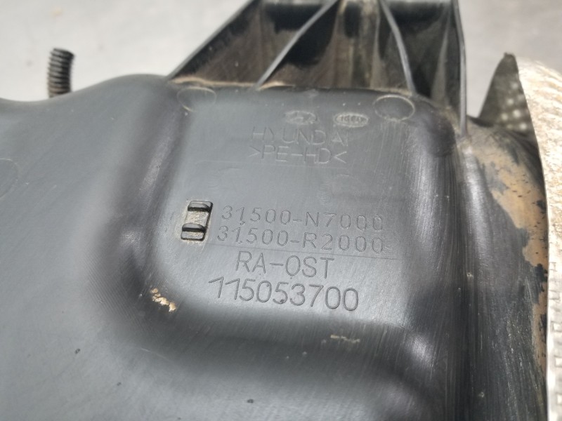 Recambio de deposito aditivo adblue fap ( deposito grande ) para hyundai tucson klass referencia OEM IAM 31550R2000 31500N7000 3