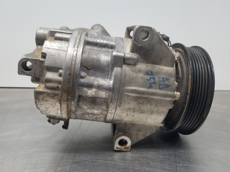 Recambio de compresor aire acondicionado para hyundai tucson klass referencia OEM IAM 97701N7000  