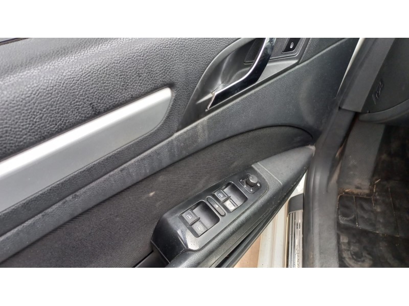 skoda superb combi (3t5) del año 2012