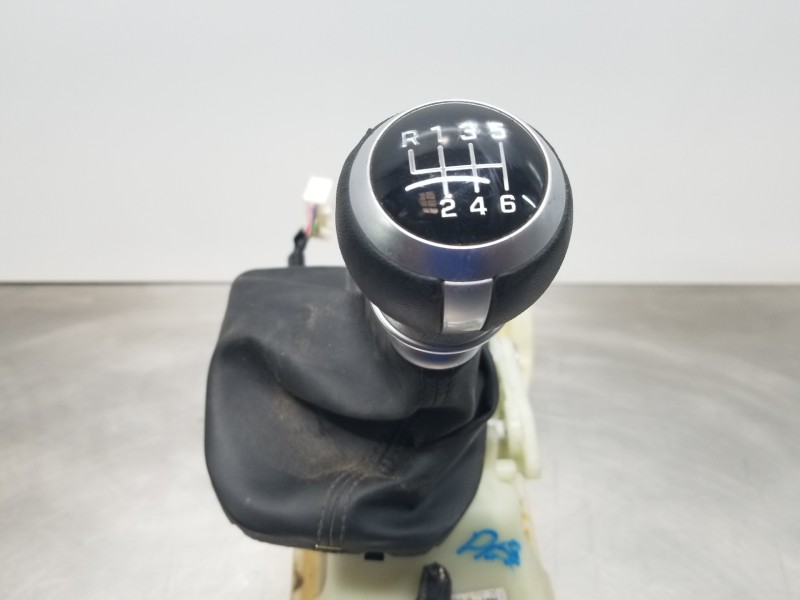 Recambio de palanca cambio para hyundai tucson klass referencia OEM IAM 43700N7120NNB  