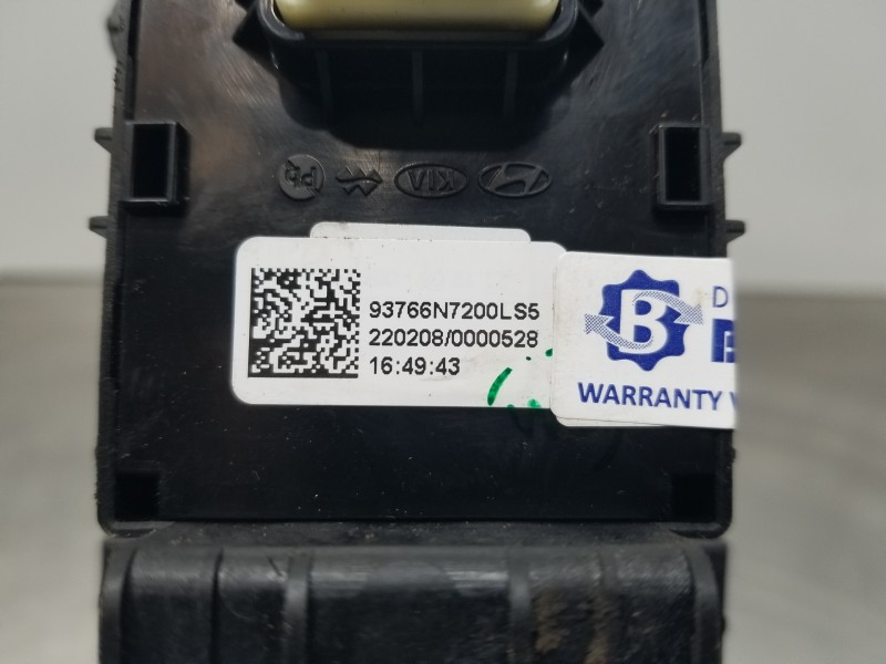 Recambio de palanca freno de mano para hyundai tucson klass referencia OEM IAM 93766N7200LS5  