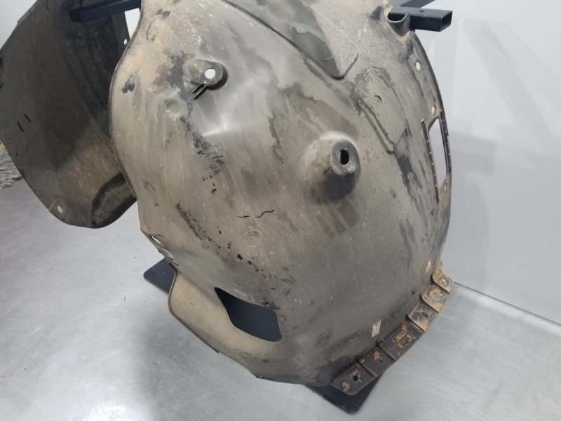 Recambio de paso rueda para hyundai tucson klass referencia OEM IAM 86811N7000  