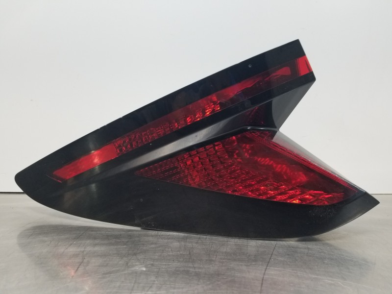 Recambio de piloto trasero izquierdo para hyundai tucson klass referencia OEM IAM 92401N7000  