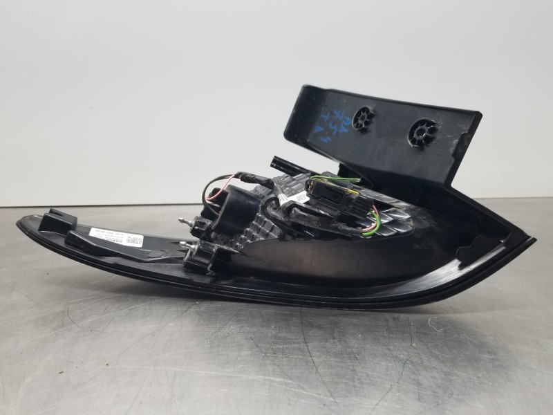 Recambio de piloto trasero derecho para hyundai tucson klass referencia OEM IAM 92402N7000  