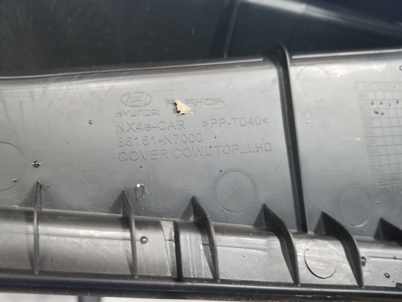 Recambio de torpedo para hyundai tucson klass referencia OEM IAM 86150N7000 86151N7000 