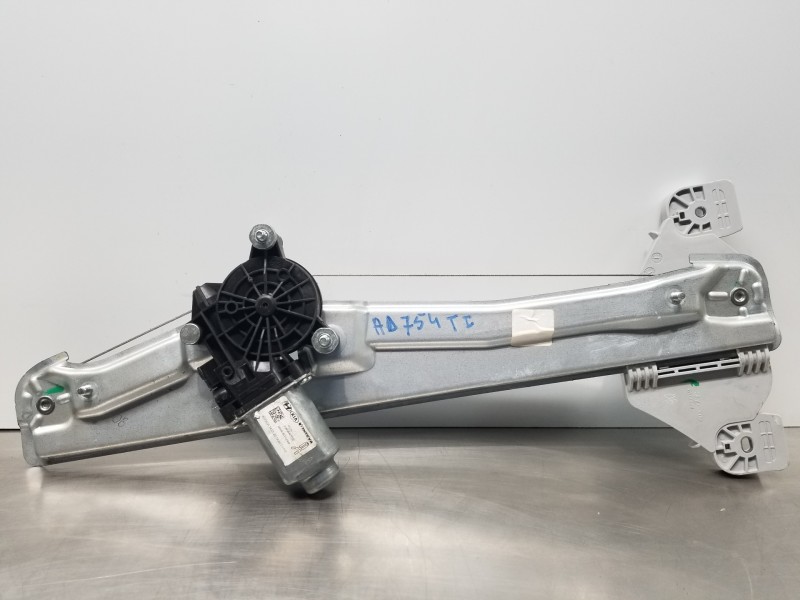 Recambio de elevalunas trasero izquierdo para hyundai tucson klass referencia OEM IAM 83403N7000 83450N7000 