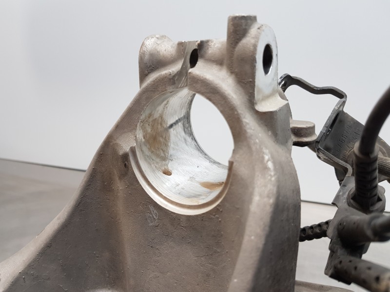 Recambio de mangueta delantera izquierda para bmw mini (f55) d referencia OEM IAM 31216876847 31208845775 