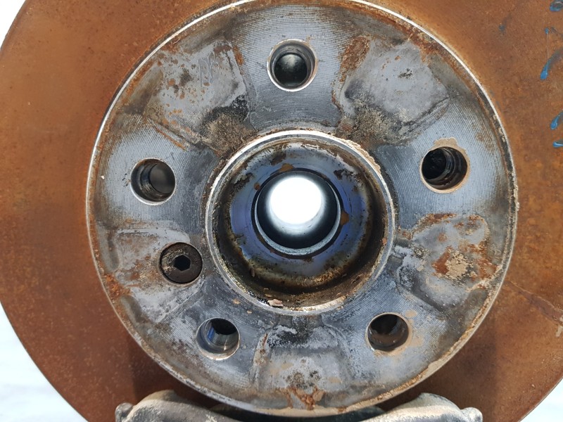 Recambio de mangueta delantera izquierda para bmw mini (f55) d referencia OEM IAM 31216876847 31208845775 