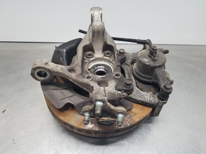 Recambio de mangueta delantera izquierda para hyundai tucson klass referencia OEM IAM 51710N7000 51730L1000 