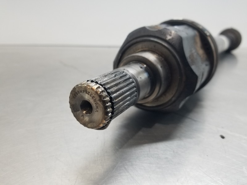 Recambio de transmision delantera derecha para hyundai tucson klass referencia OEM IAM 49501N7210  