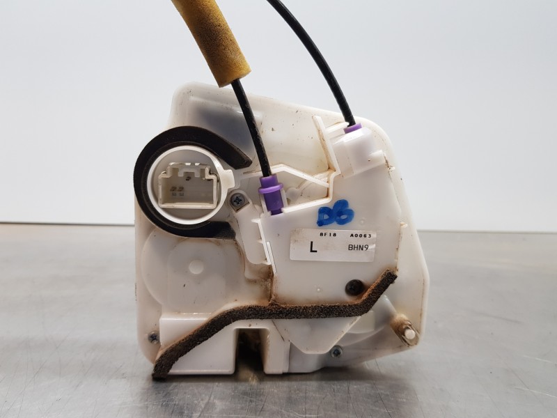 Recambio de cerradura puerta trasera izquierda para mazda 3 lim. () style referencia OEM IAM BHN973310B  