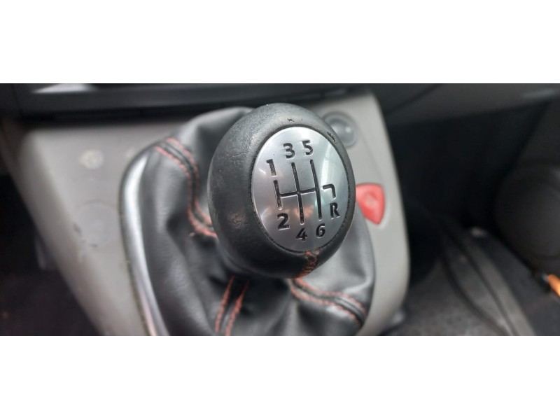 renault scenic ii del año 2008