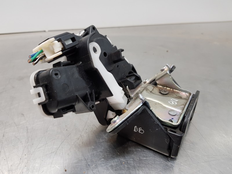 Recambio de cerradura maletero / porton para mazda 3 lim. () style referencia OEM IAM G33M62310B  