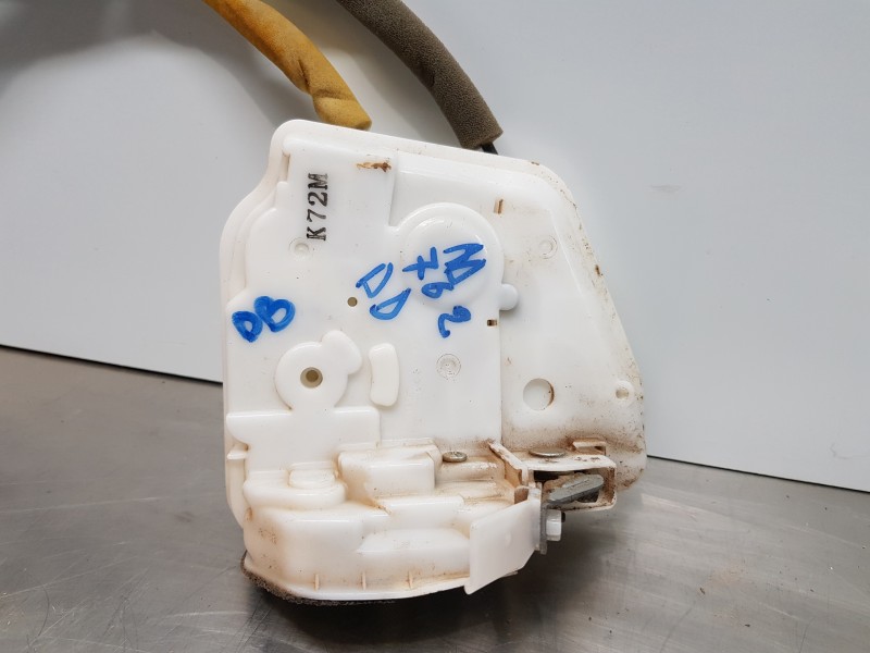 Recambio de cerradura puerta delantera derecha para mazda 3 lim. () style referencia OEM IAM BHS258310A  