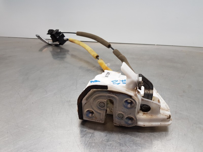 Recambio de cerradura puerta delantera derecha para mazda 3 lim. () style referencia OEM IAM BHS258310A  