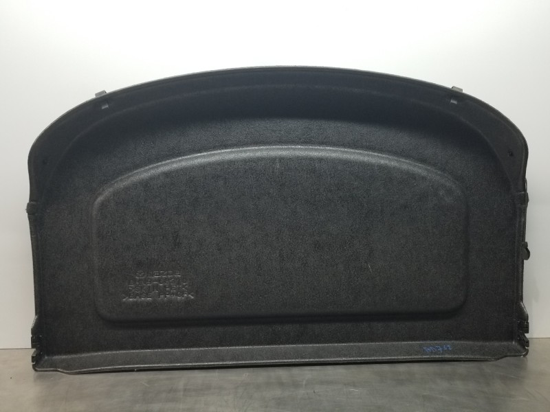 Recambio de bandeja trasera para mazda 3 lim. () style referencia OEM IAM BHN968310A02  