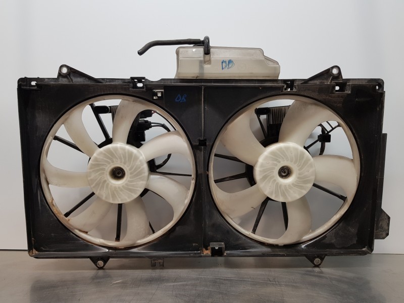 Recambio de electroventilador para mazda 3 lim. () style referencia OEM IAM PE2015025 4993003660 