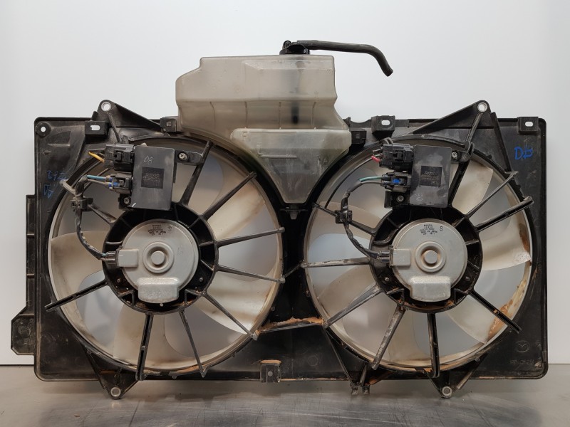 Recambio de electroventilador para mazda 3 lim. () style referencia OEM IAM PE2015025 4993003660 