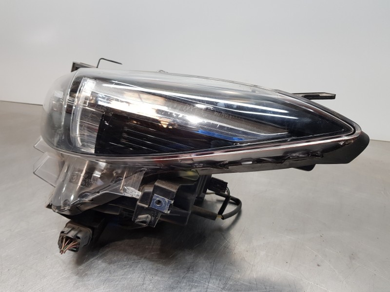 Recambio de faro izquierdo para mazda 3 lim. () style referencia OEM IAM BABE51041J BSP551040 B63C51040