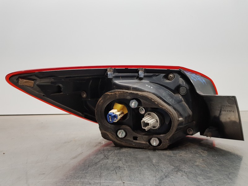 Recambio de piloto trasero derecho para mazda 3 lim. () style referencia OEM IAM B45D51150C  