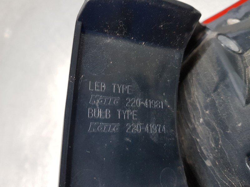 Recambio de piloto trasero izquierdo para mazda 3 lim. () style referencia OEM IAM B45D51160D B45D51160C 